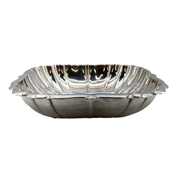 Vintage Reed & Barton 180 Silver Plate 8.5" Square Scalloped Bowl Silverware - Picture 2 of 13
